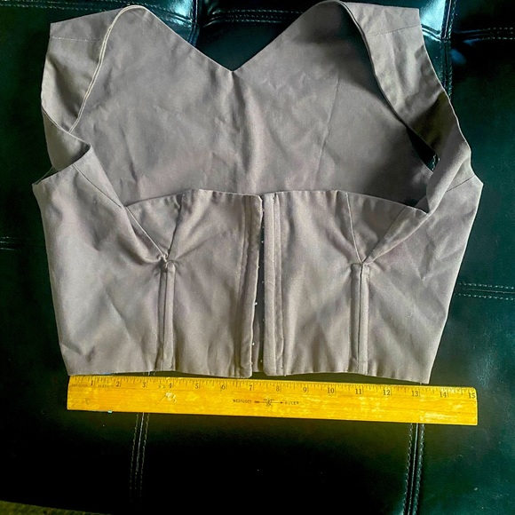 Custom Made Renaissance Corset. - Picture 2 of 3